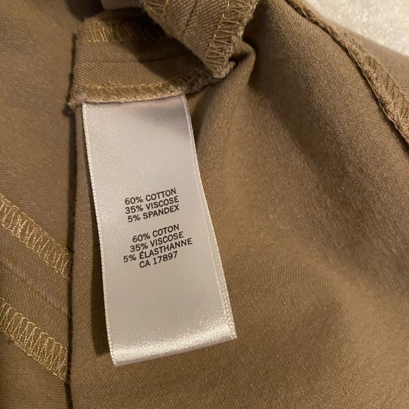 Short skirt - Picture 6 of 7